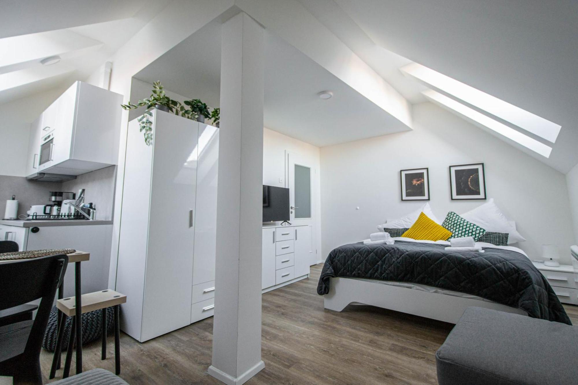 Apartment Florenc Charming Prag